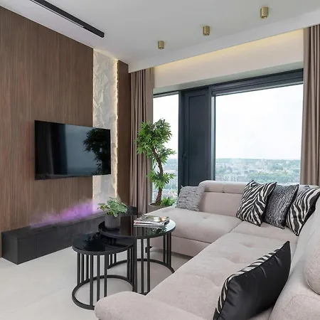 Апартаменты Luxury With Air Conditioning & Parking On The 25th Floor Centre By Renters Prestige