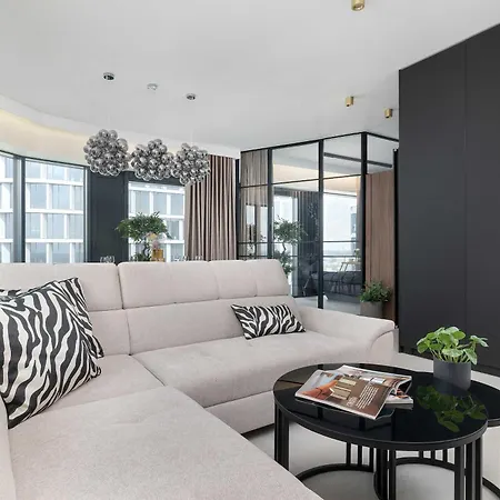 Апартаменты Luxury With Air Conditioning & Parking On The 25th Floor Centre By Renters Prestige