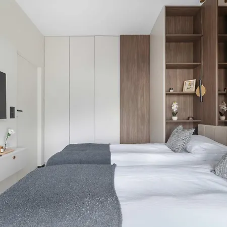 Luxury With Air Conditioning & Parking On The 25th Floor Centre By Renters Prestige * Катовице