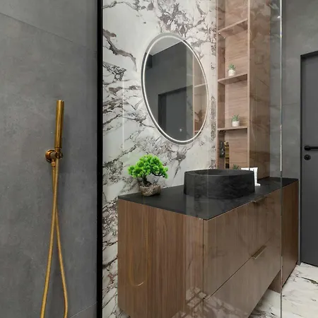 Luxury With Air Conditioning & Parking On The 25th Floor Centre By Renters Prestige Катовице